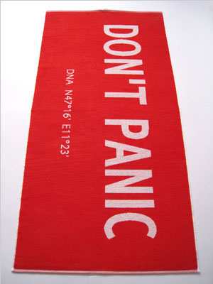 DON'T PANIC Towel for the Towel Day